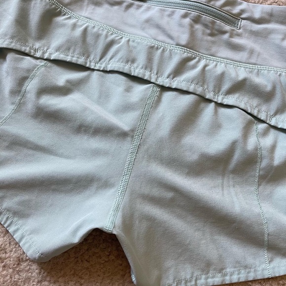 SOLD - Lululemon Speed Up Shorts Tonic Sea - Picture 8 of 8